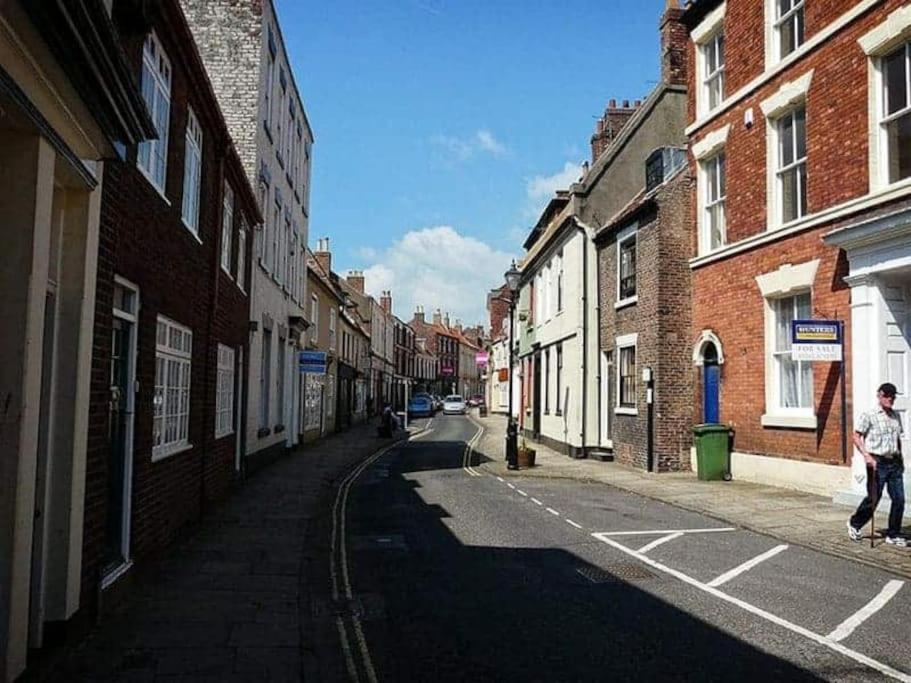 Ashlors Holiday Home, Historic Bridlington Old Town Exterior photo
